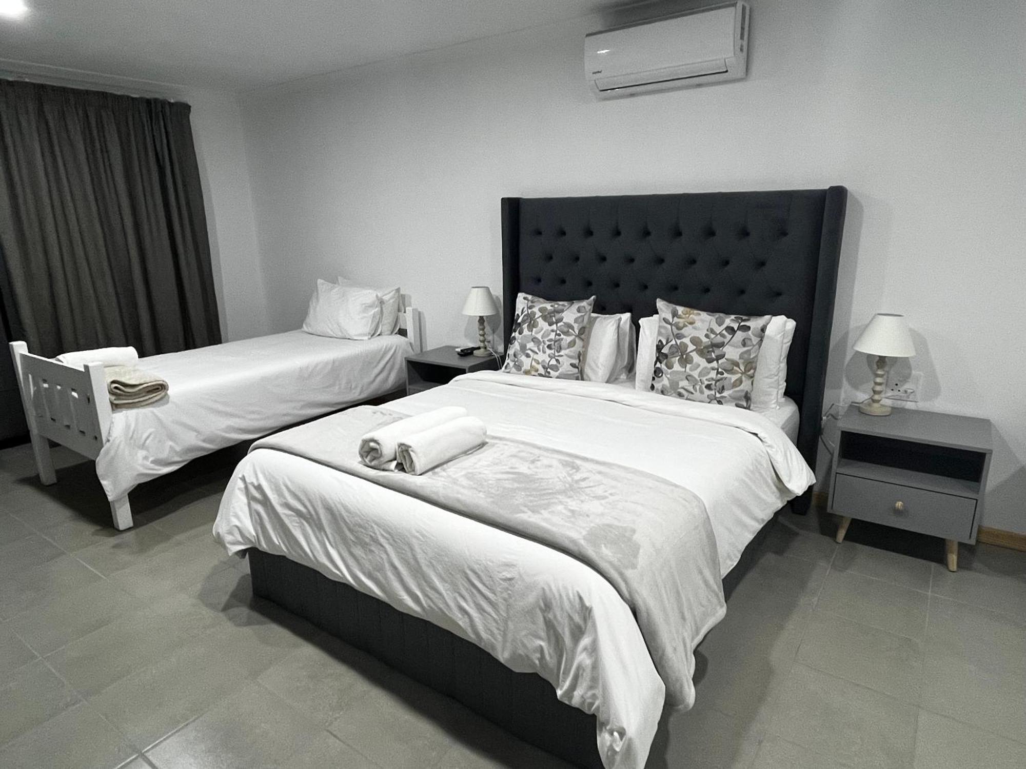 Cradock Guest House & Self Catering Екстериор снимка